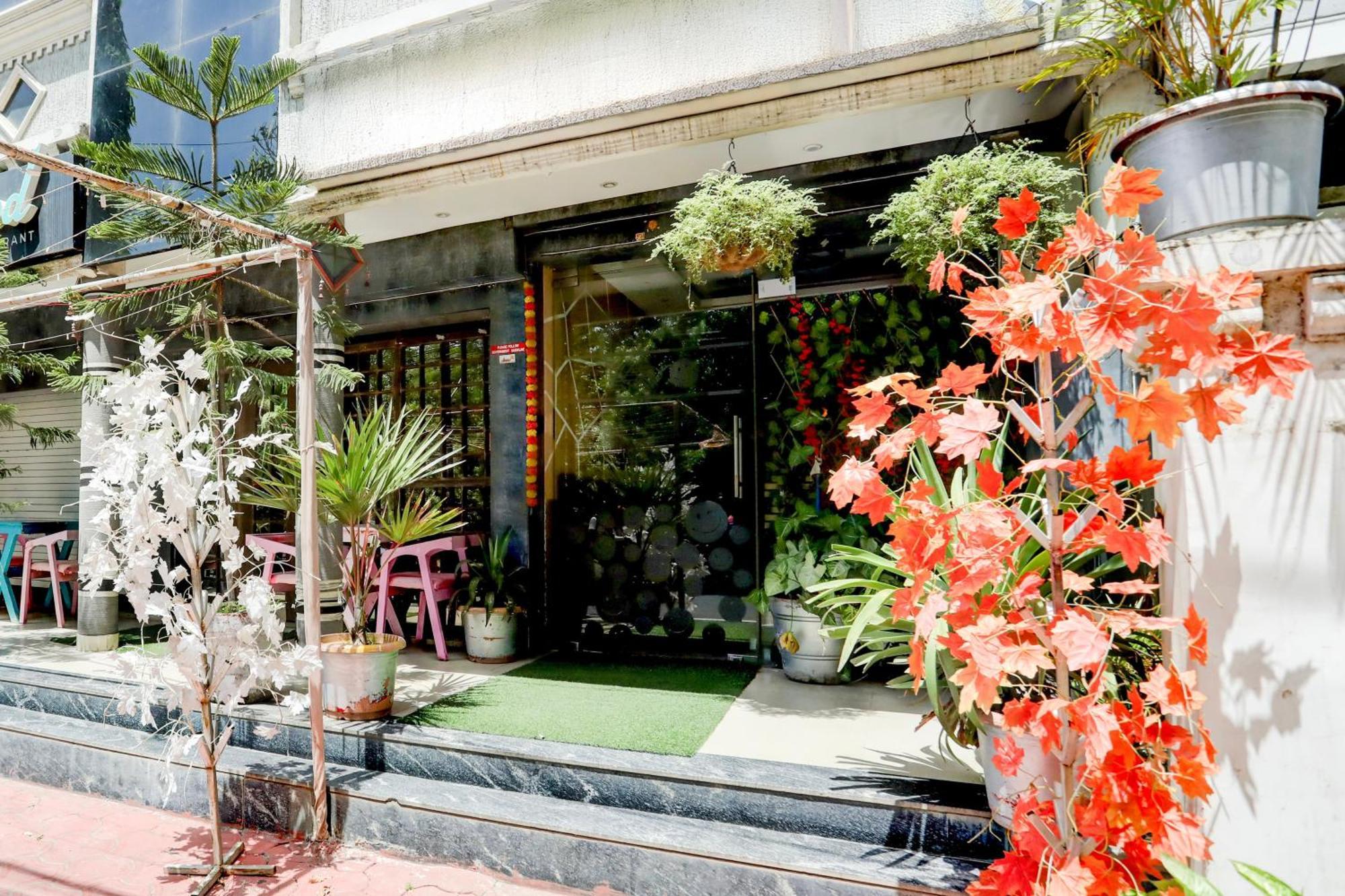 Super Hotel O Mp Nagar Near Rachna Tower Бхопал Экстерьер фото